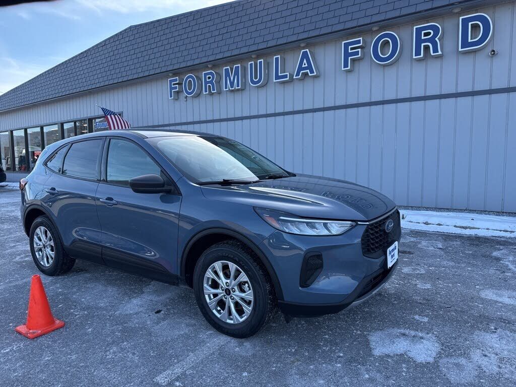 2025 FORD Escape