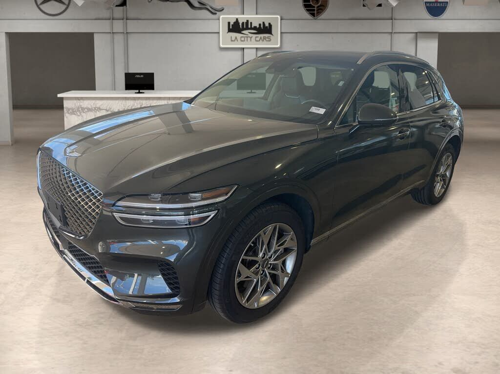 2025 GENESIS GV70