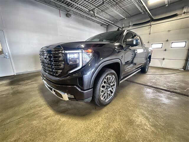 2024 GMC Sierra