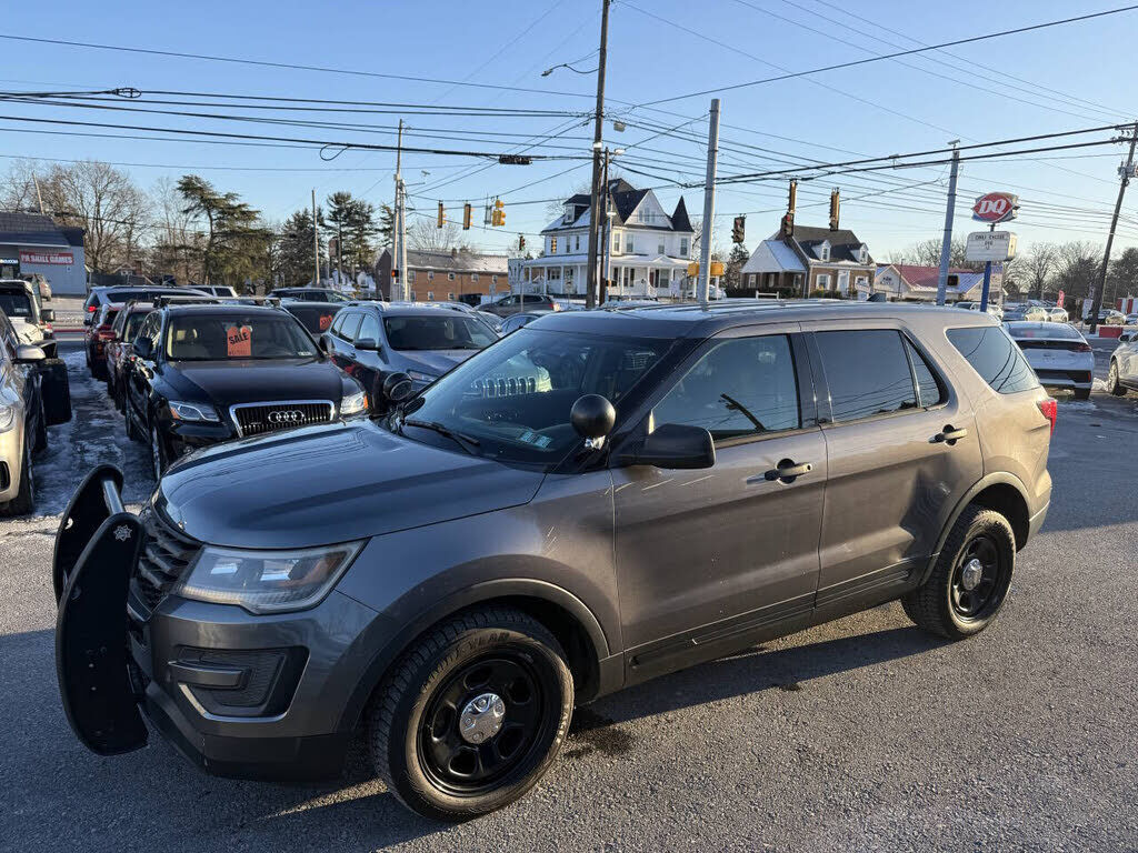 2017 FORD Explorer