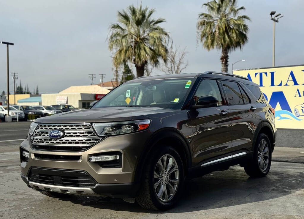 2021 FORD Explorer