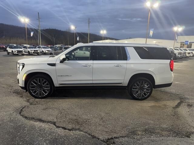 2025 GMC Yukon XL