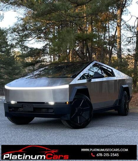 2025 TESLA Cybertruck