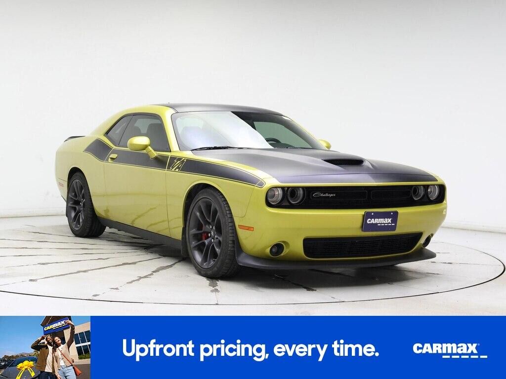2021 DODGE Challenger