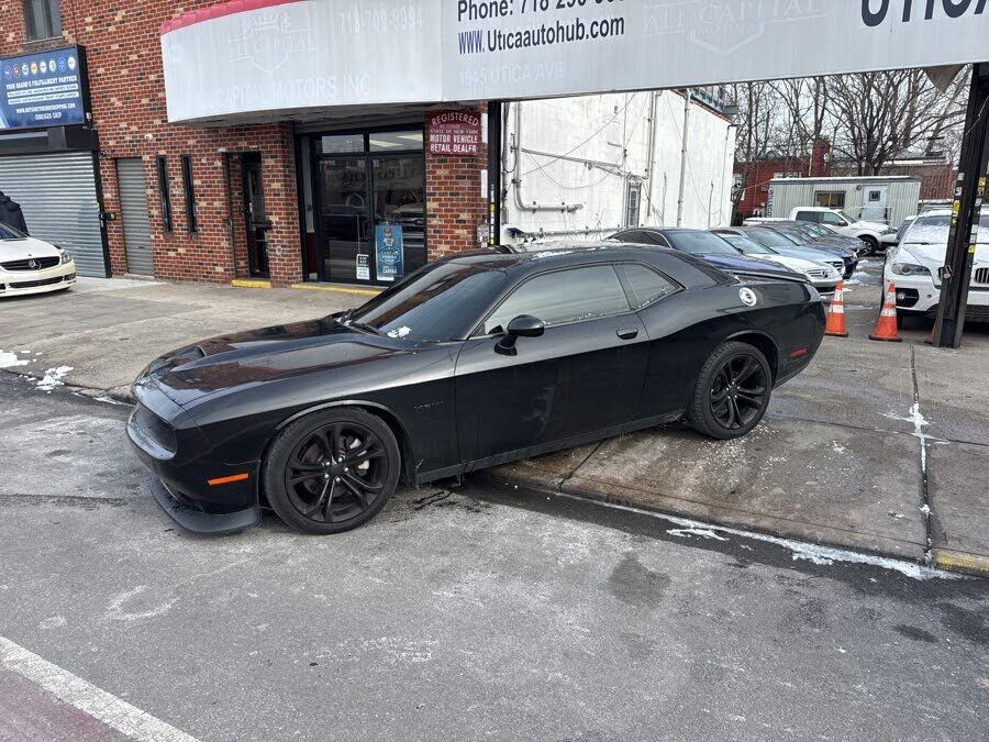 2021 DODGE Challenger