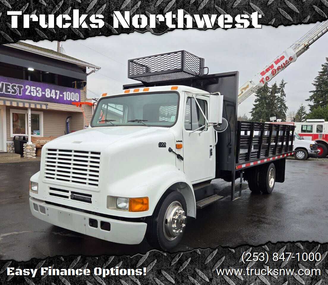 2001 INTERNATIONAL 4500/4700 LPX