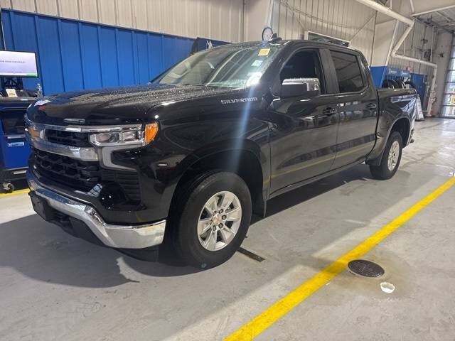 2025 CHEVROLET Silverado