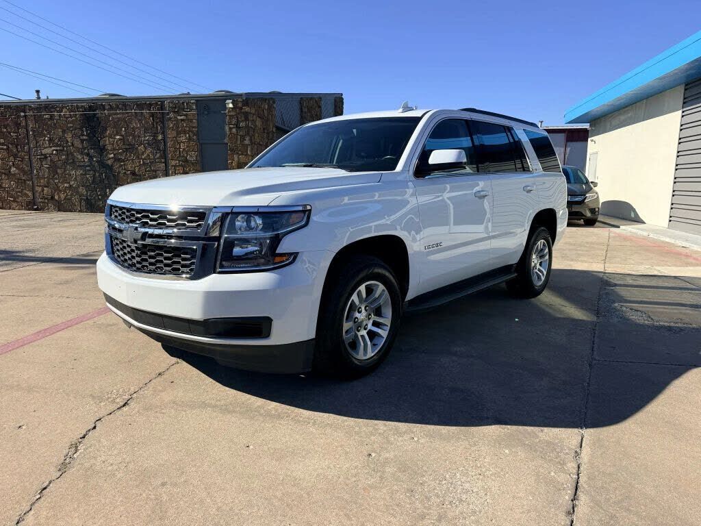 2017 CHEVROLET Tahoe