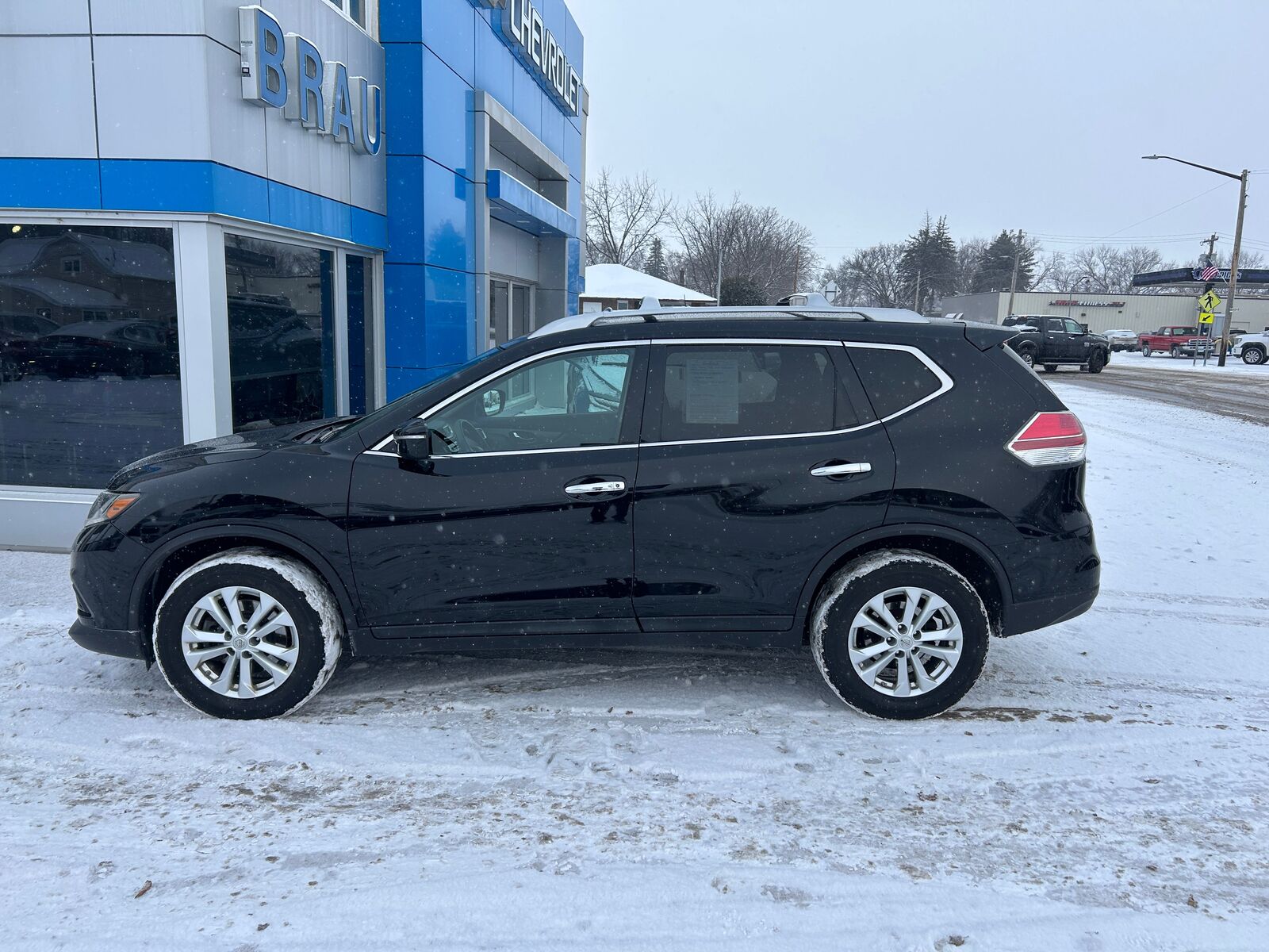 2015 NISSAN Rogue