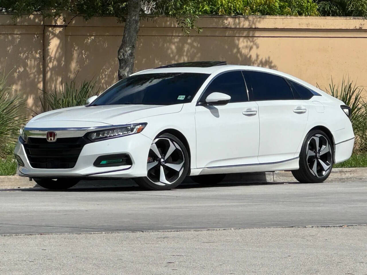 2020 HONDA Accord