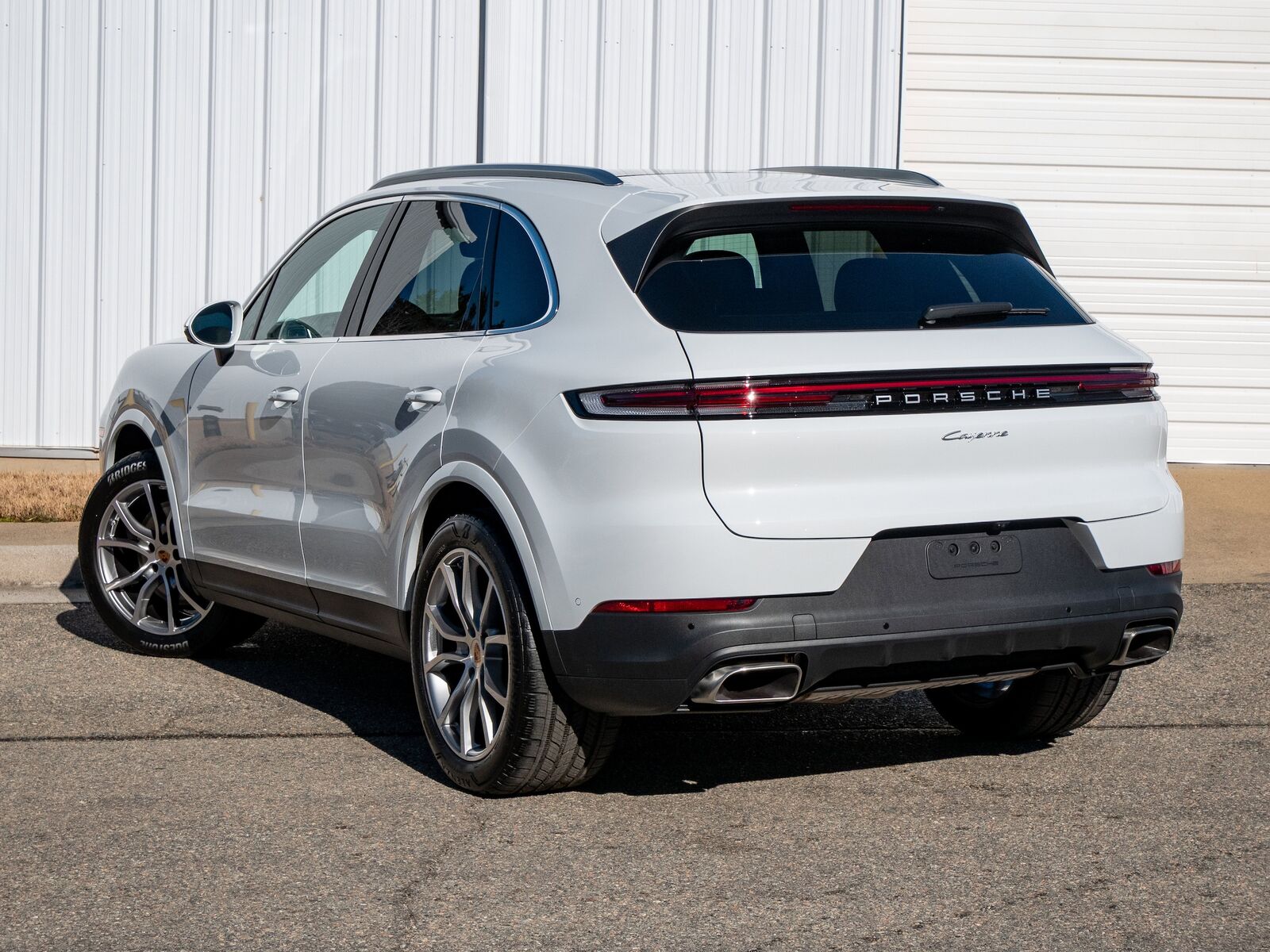 2026 PORSCHE Cayenne