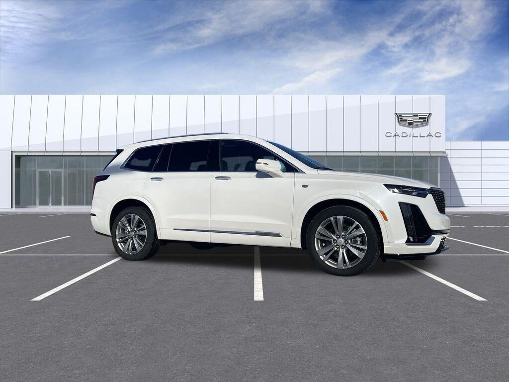 2024 CADILLAC XT6