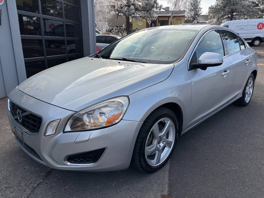 2012 VOLVO S60