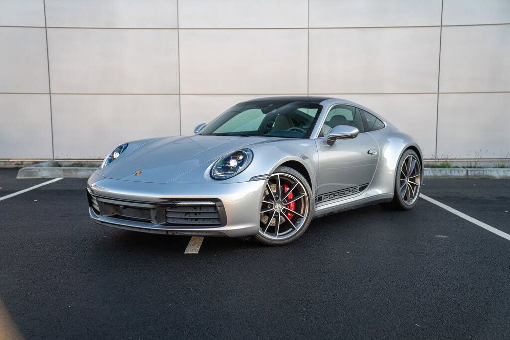 2024 PORSCHE 911