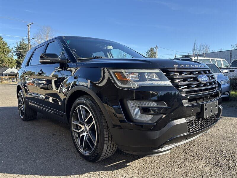 2017 FORD Explorer