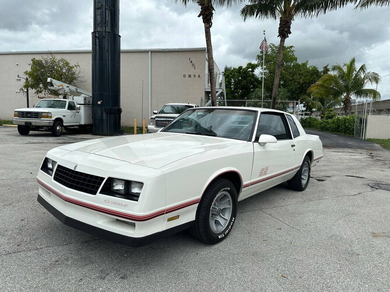 1987 CHEVROLET Monte Carlo