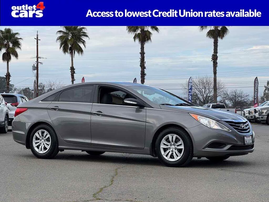 2012 HYUNDAI Sonata