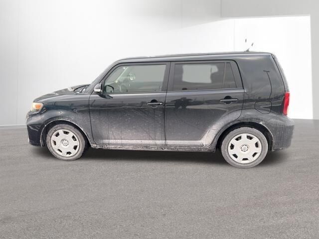 2012 TOYOTA SCION