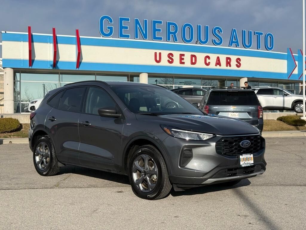 2025 FORD Escape