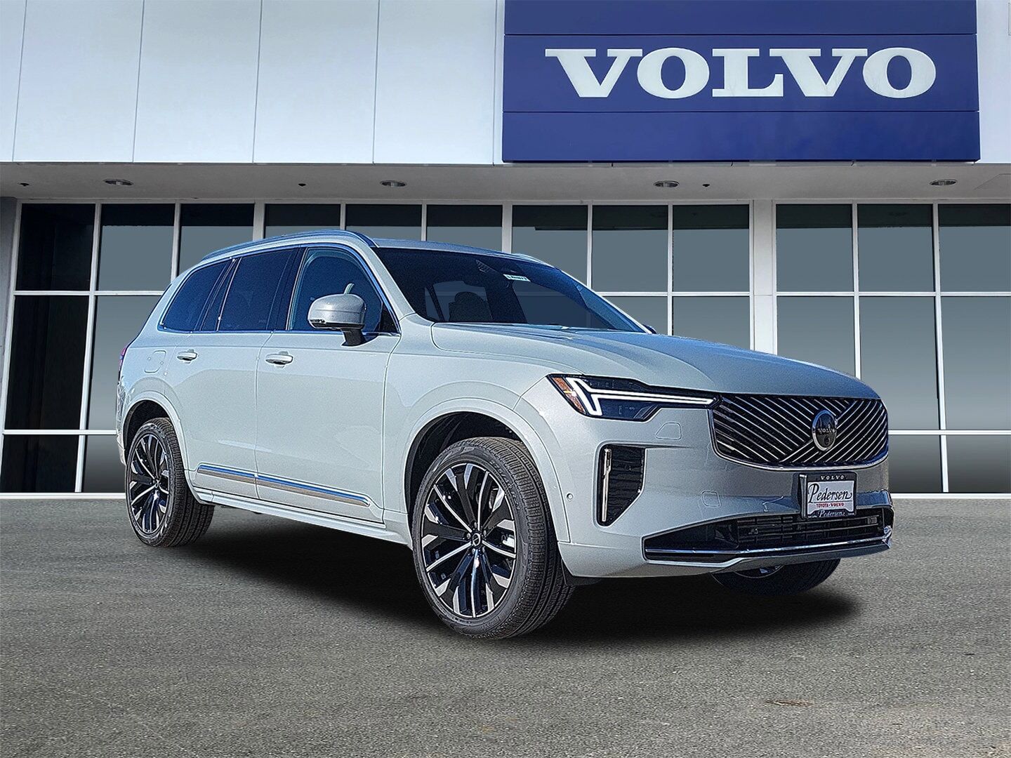 2026 VOLVO XC90