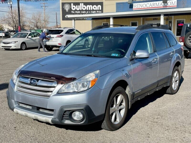 2013 SUBARU Outback