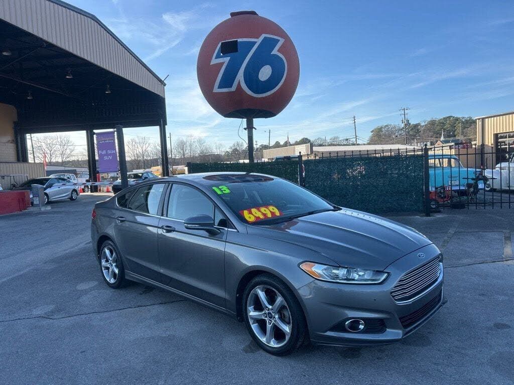 2013 FORD Fusion