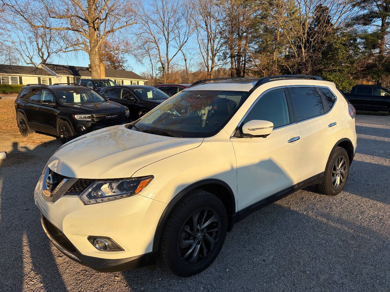 2015 NISSAN Rogue