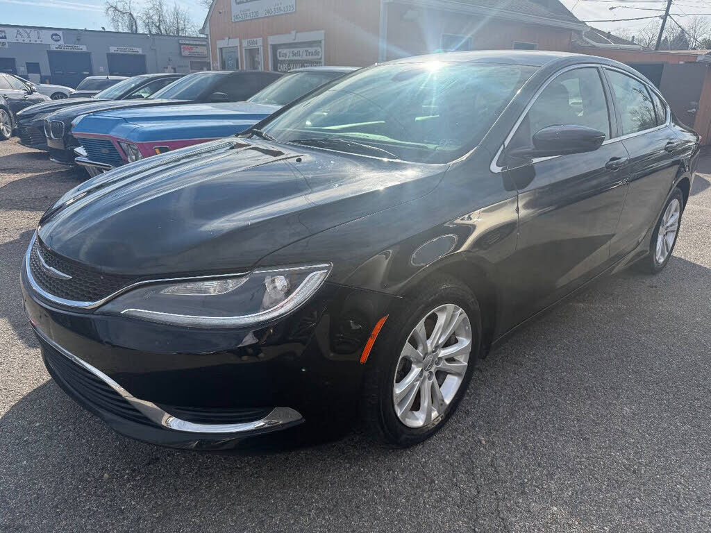 2015 CHRYSLER 200