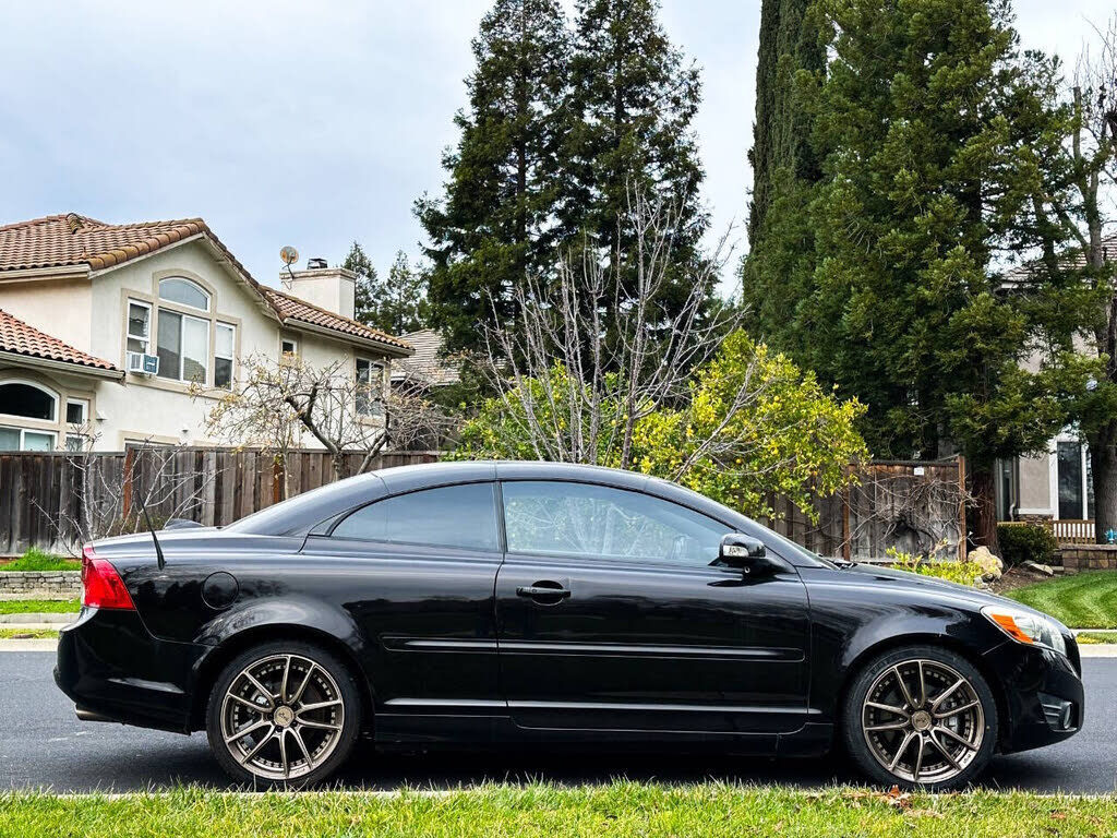2012 VOLVO C70 / C30
