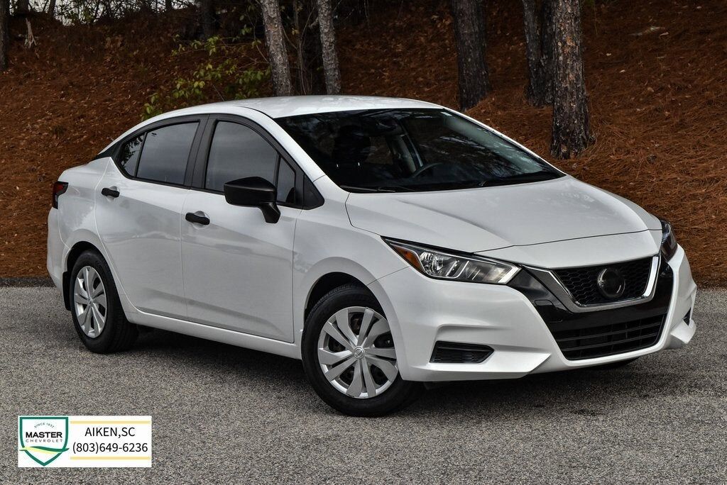 2020 NISSAN Versa
