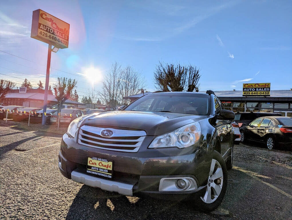 2012 SUBARU Outback