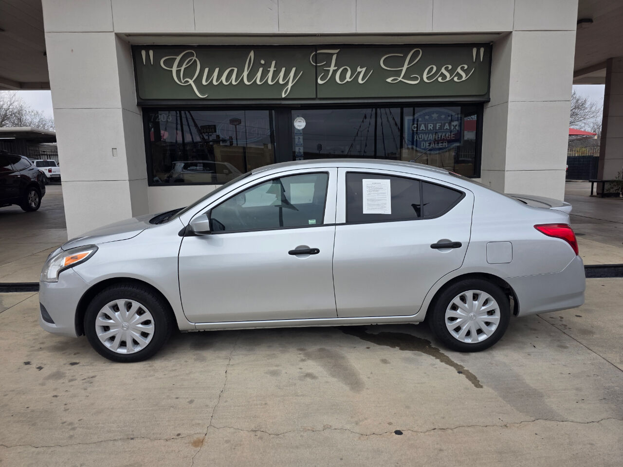 2019 NISSAN Versa