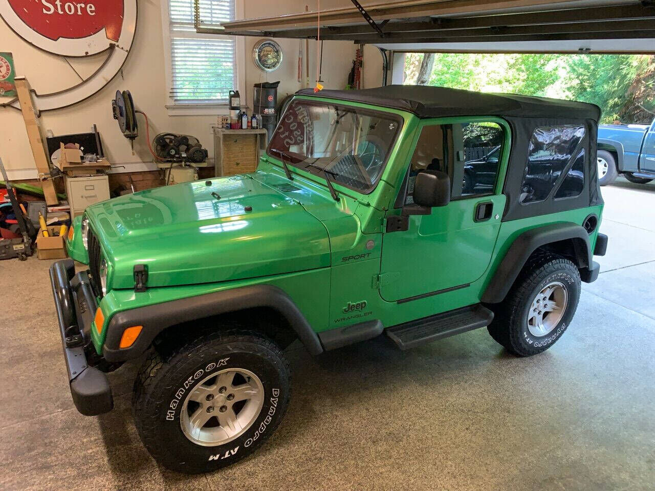 2004 JEEP Wrangler