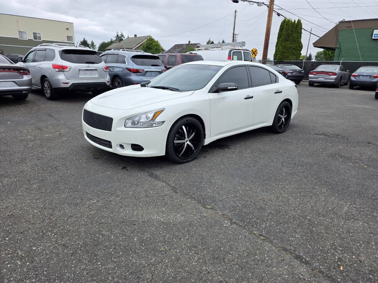 2014 NISSAN Maxima