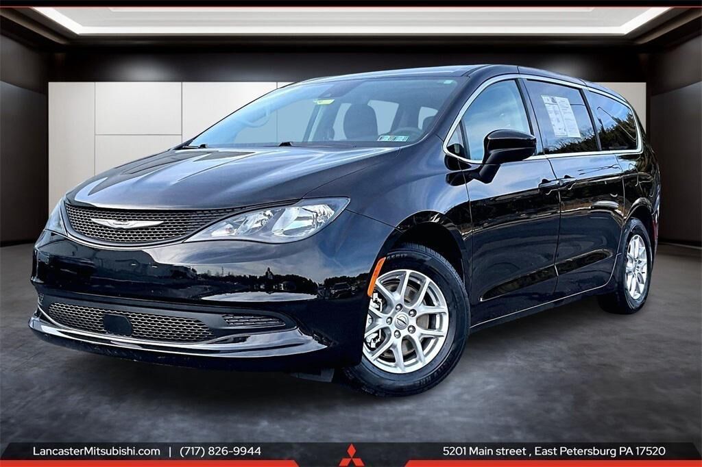 2024 CHRYSLER Voyager