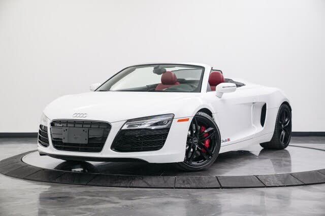 2015 AUDI R8