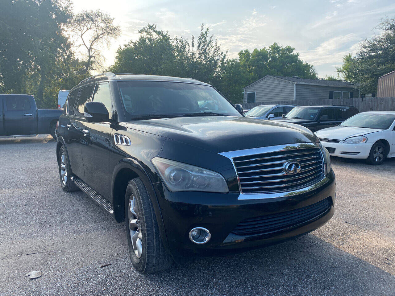 2012 INFINITI QX56