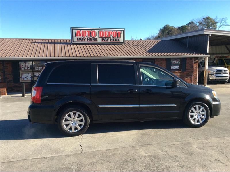 2016 CHRYSLER Town and Country