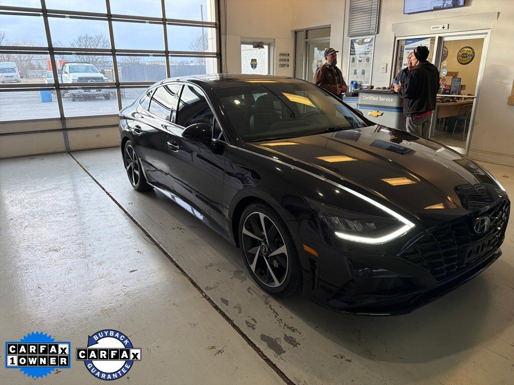 2021 HYUNDAI Sonata