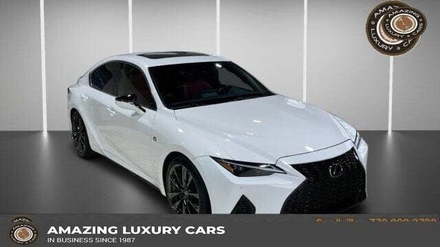 2022 LEXUS IS