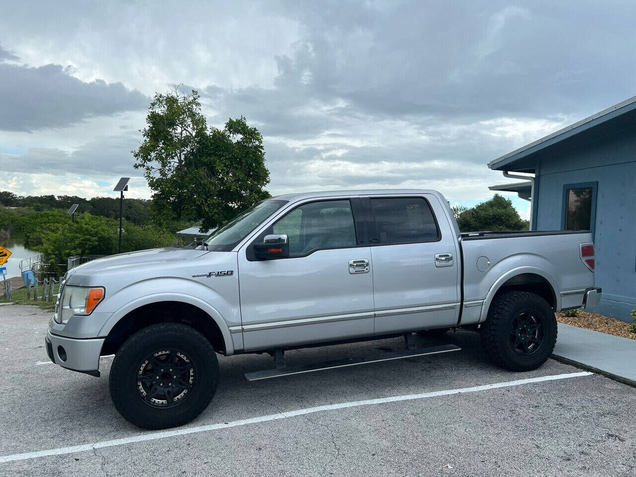2009 FORD F-150