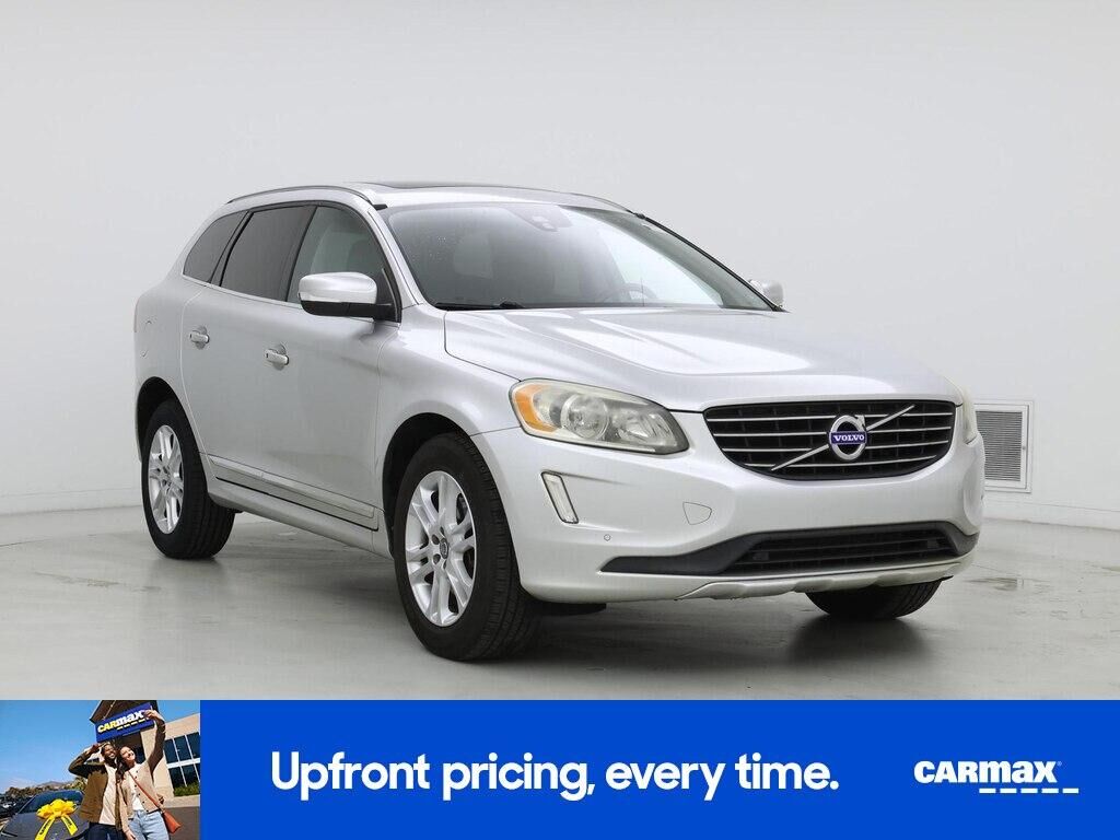 2015 VOLVO XC60