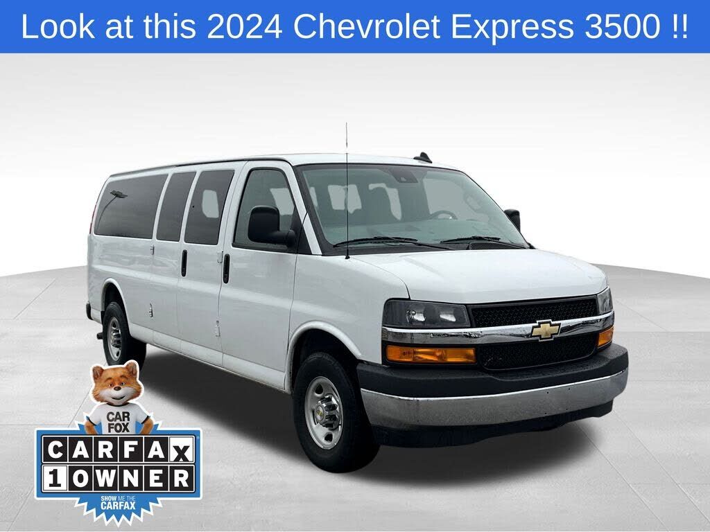 2024 CHEVROLET Express