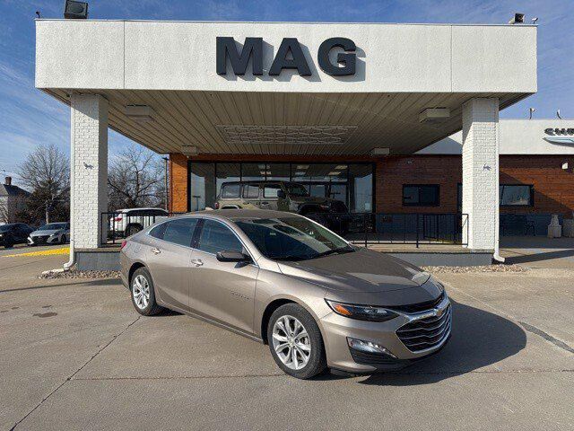 2025 CHEVROLET Malibu