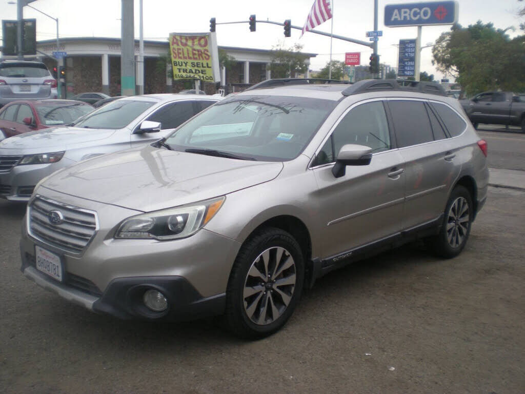 2016 SUBARU Outback