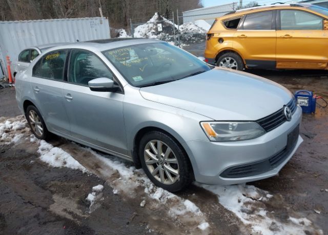2012 VOLKSWAGEN Jetta
