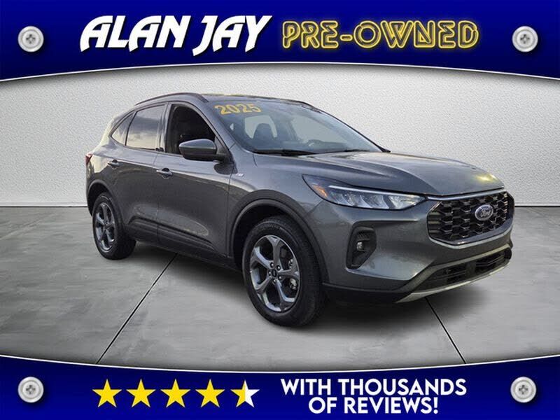 2025 FORD Escape