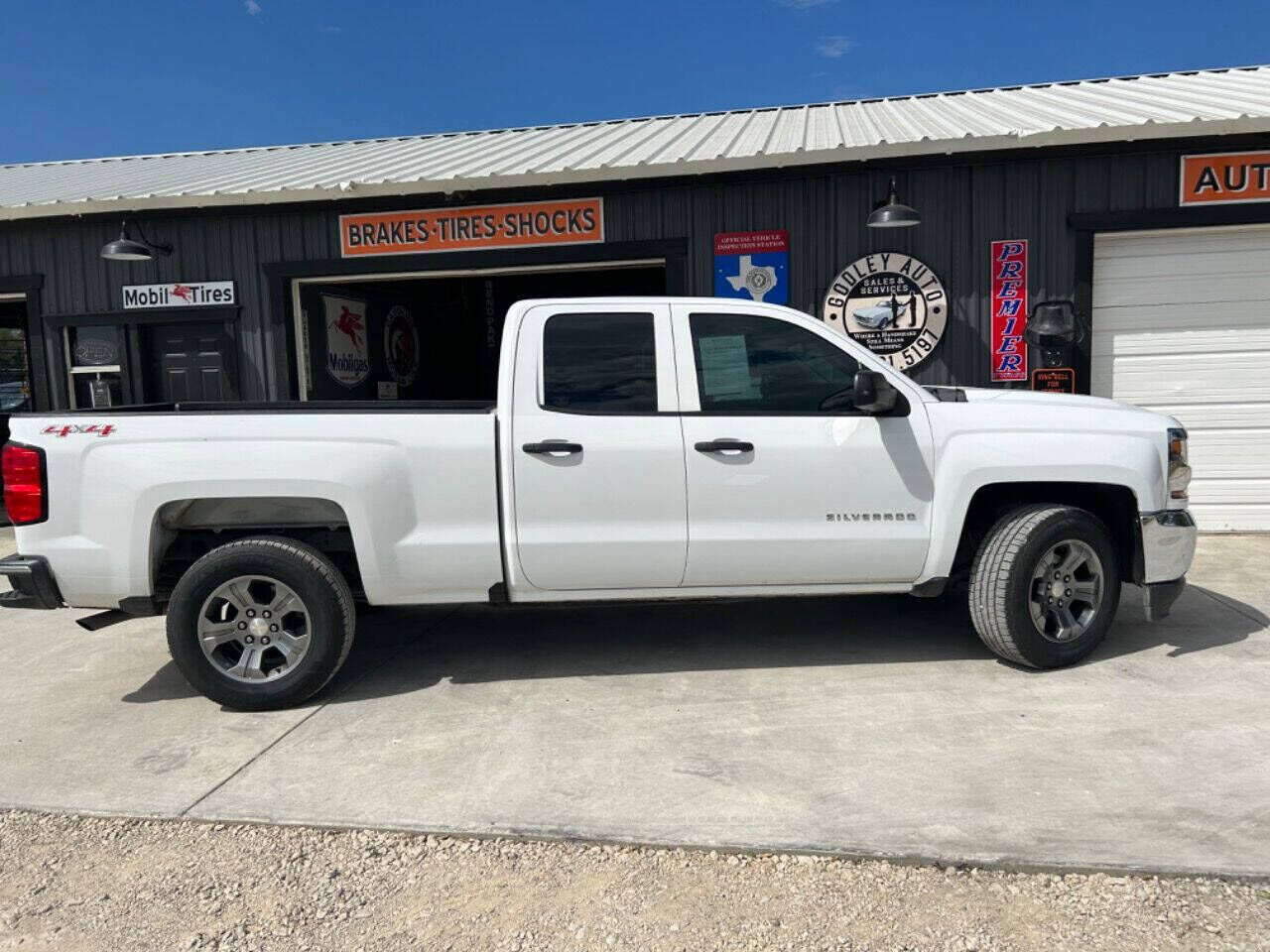 2017 CHEVROLET Silverado