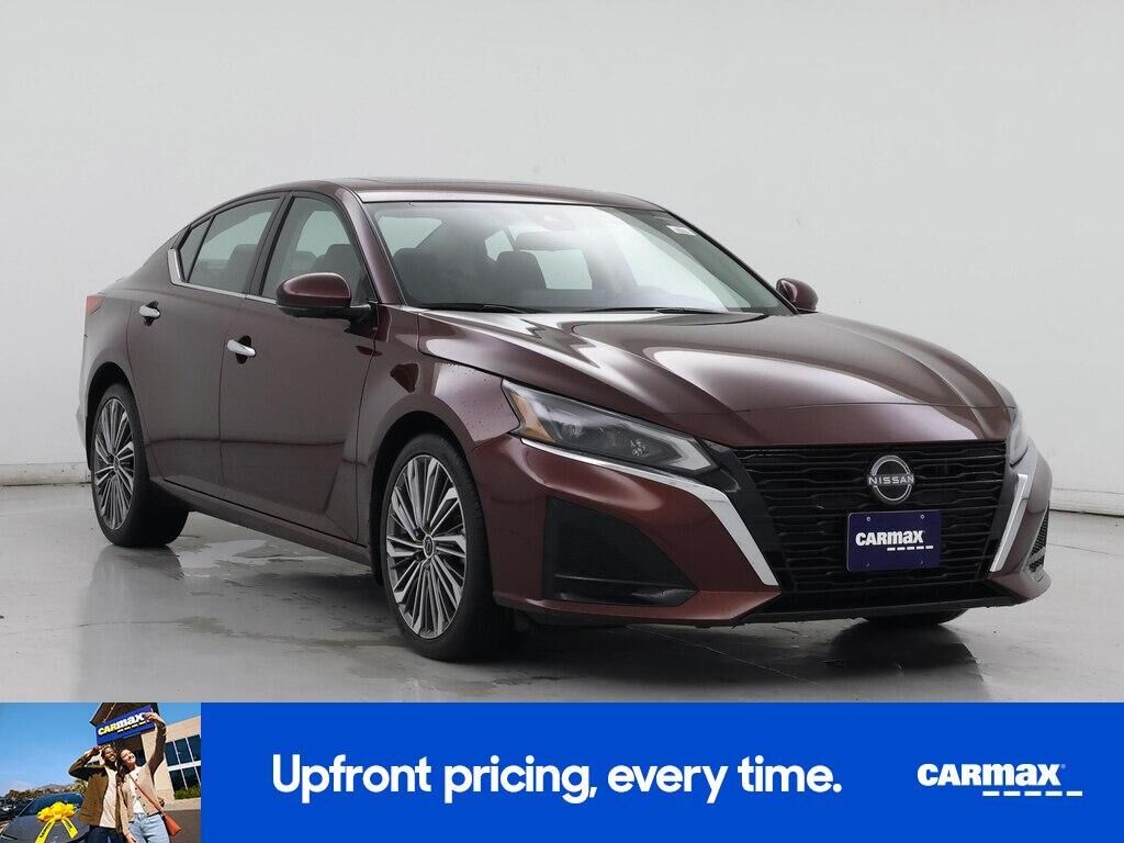 2023 NISSAN Altima