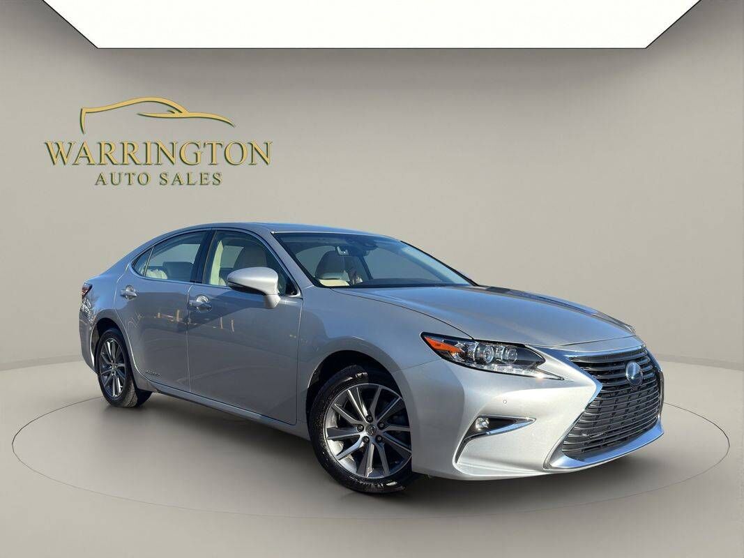 2016 LEXUS ES